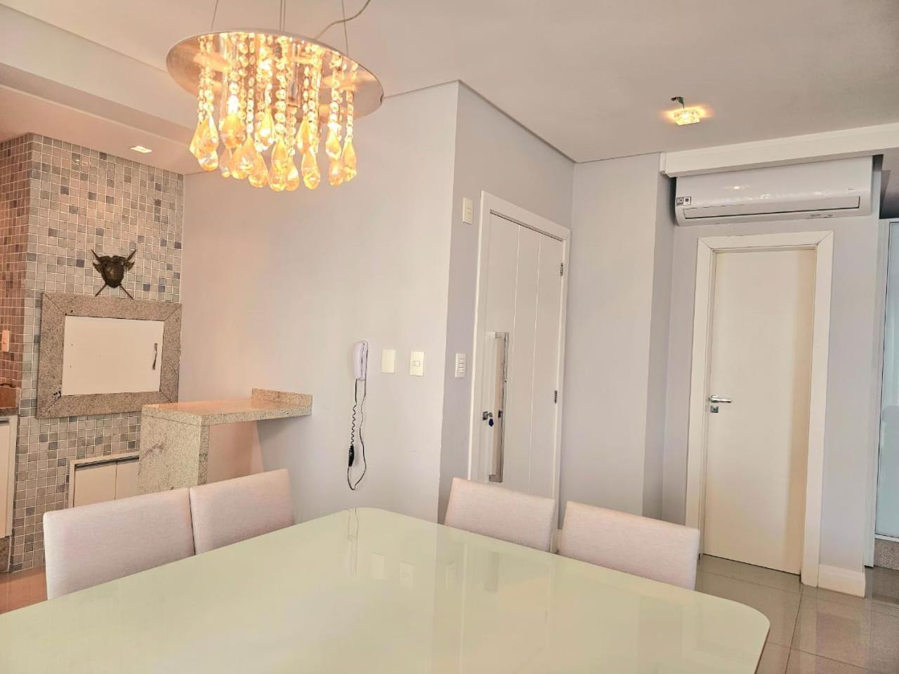 Apartamento Palm Quadra Mar